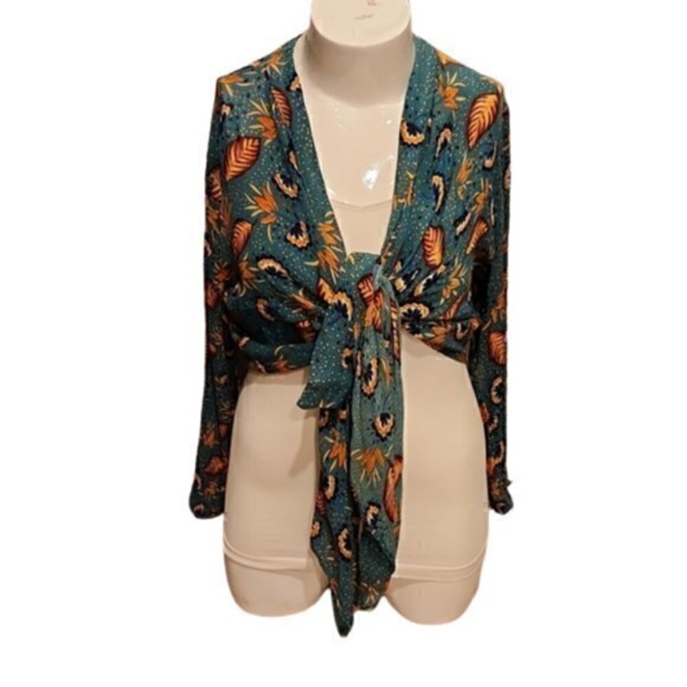 [Patrons of Peace] Open Waterfall Top - Size M